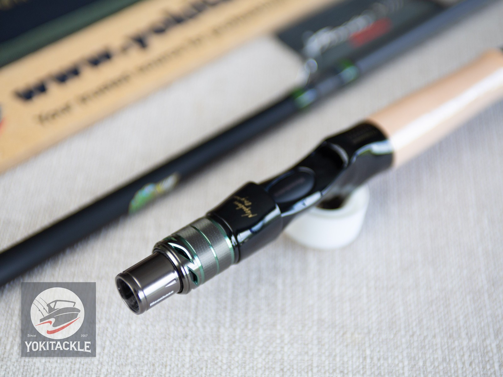 Megabass OROCHI X10 F9-710XT Baitcasting Rod for Bass