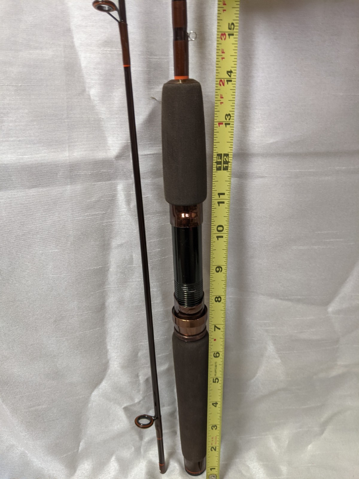 VINTAGE KUNNAN ADVANCED GRAPHITE COMPOSITE 2 PC SPINNING ROD w/ CADDY #2