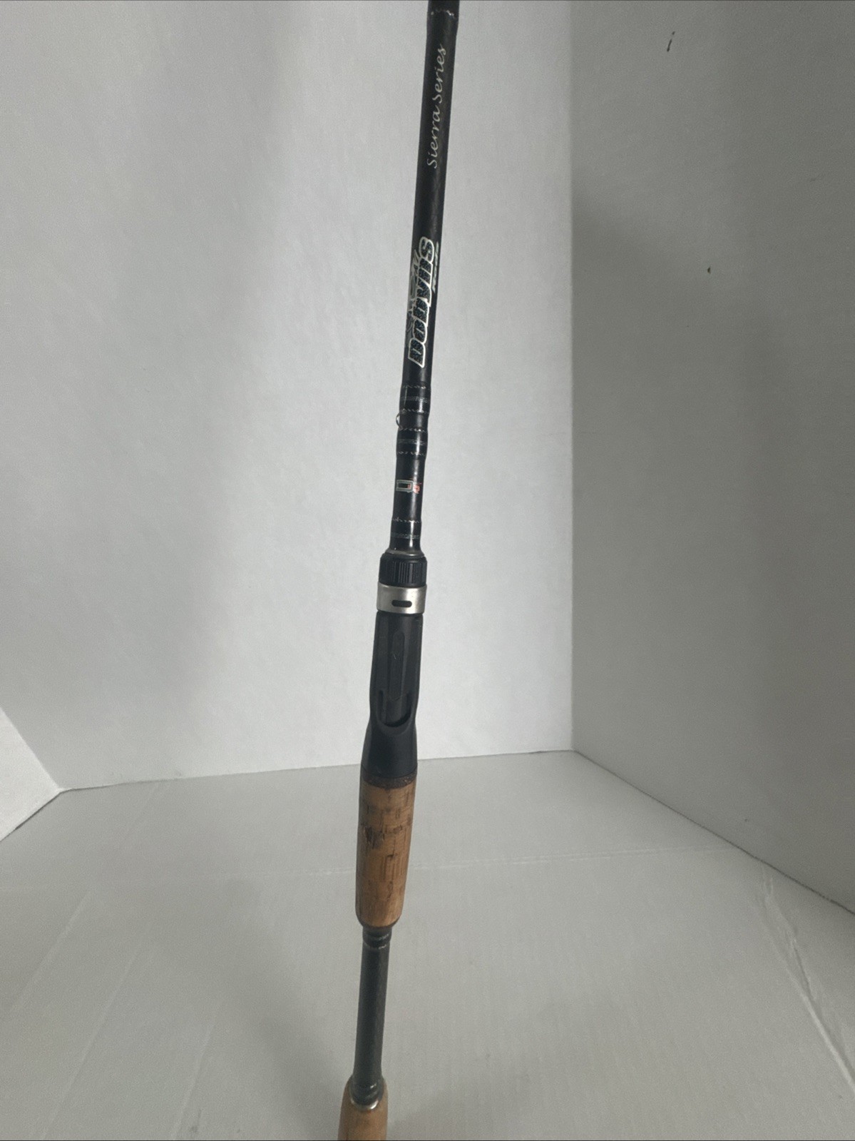 Dobyns Rods Sierra Series Sa 704c Casting Rod