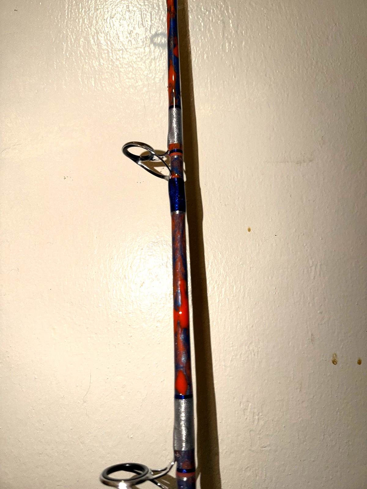 CUSTOM SPINNING ROD 7′ 20-40 LB ORANGE BLUE SILVER SPARKLE MARBLE NEW