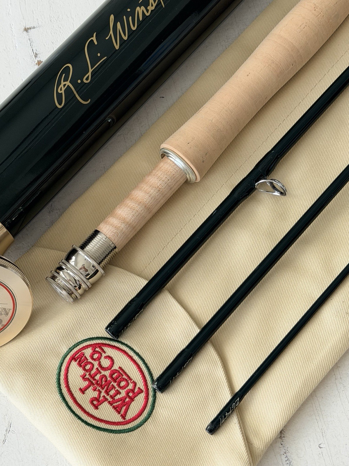 **BEAUTIFUL** 🔥 R L WINSTON PURE 4wt. 9’ft. 4pc FlyRod!! 🔥~NEW~🔥