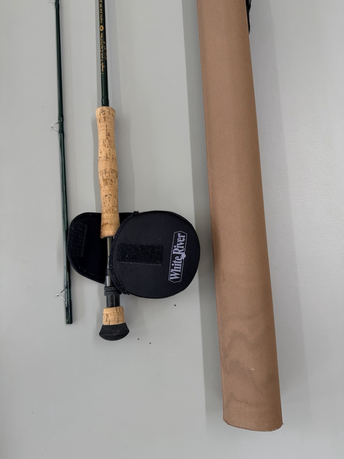 Temple Fork Outfitters IM6 Graphite 9’ 9wt Fly Rod + Osprey IV Reel Hard Case *