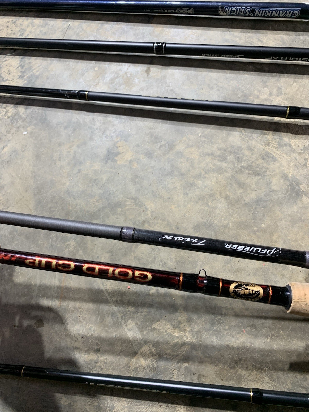 LOT OF 10 BASS PRO SHOP, Lews, FISHING RODS (BROKEN)