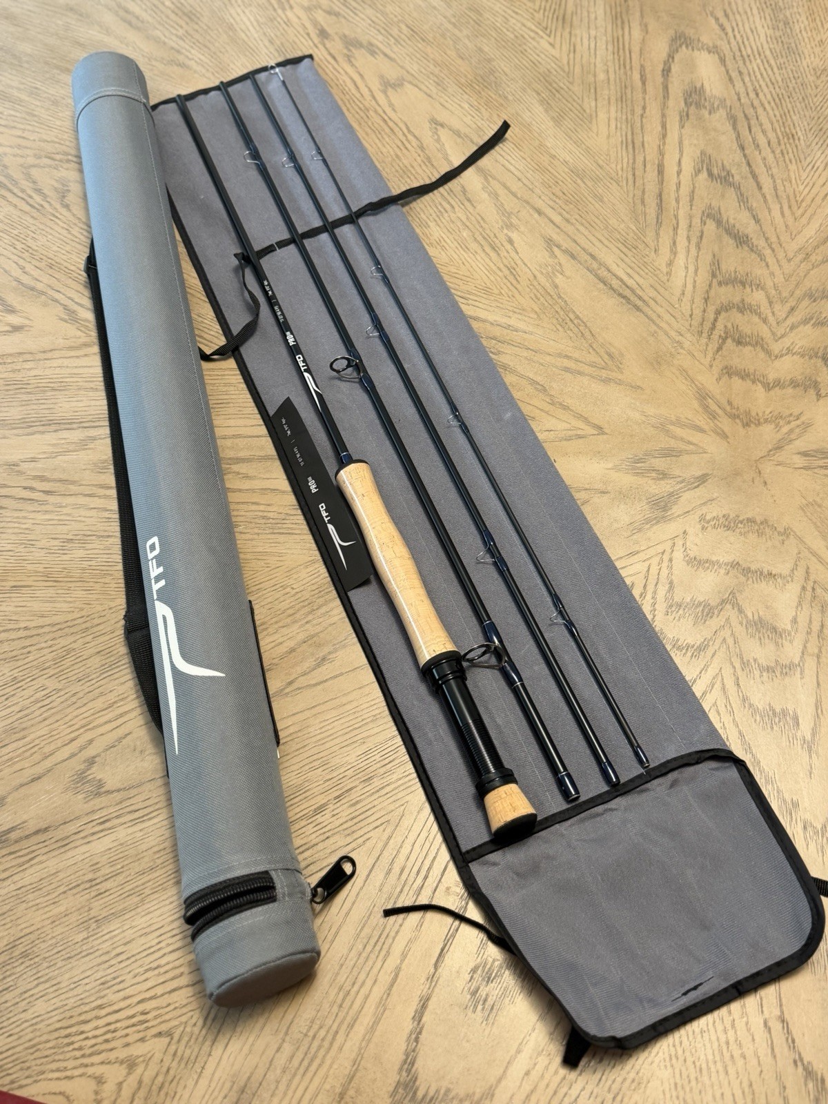 (TFO) Pro Ill Fly Rod, specifically the 7-weight, 9’0″, 4pc NEW BEST OFFER PLEAS
