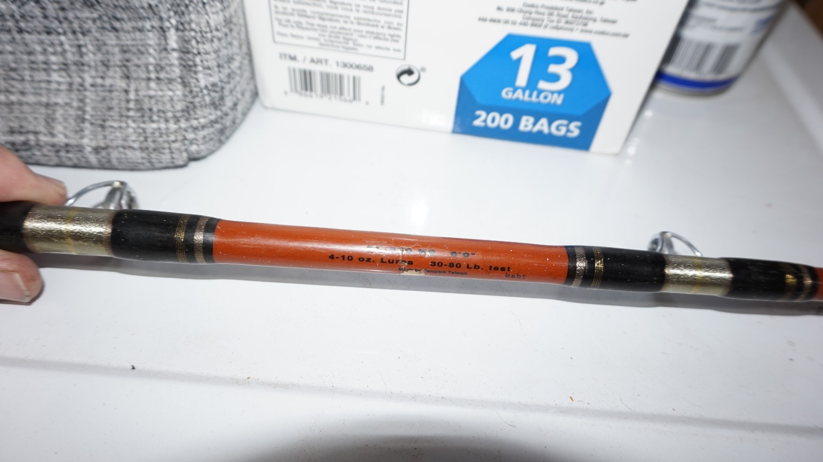 Fenwick Saltwater Pole – SC 660 HC 6′ E-Glass Rod 30-80 lb Line Taiwan