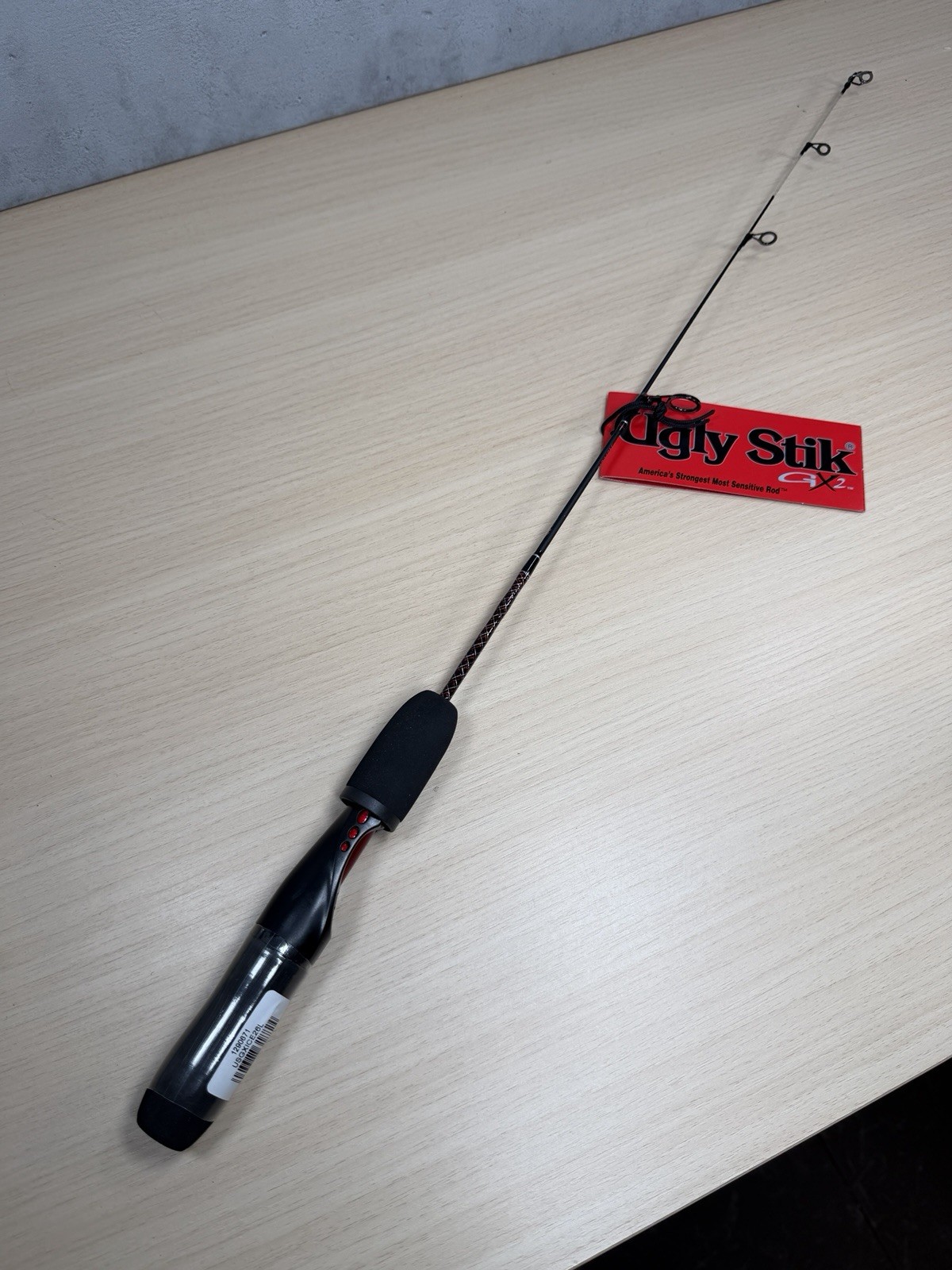 Ugly Stik GX2™ ICE SPINNING ROD 26”