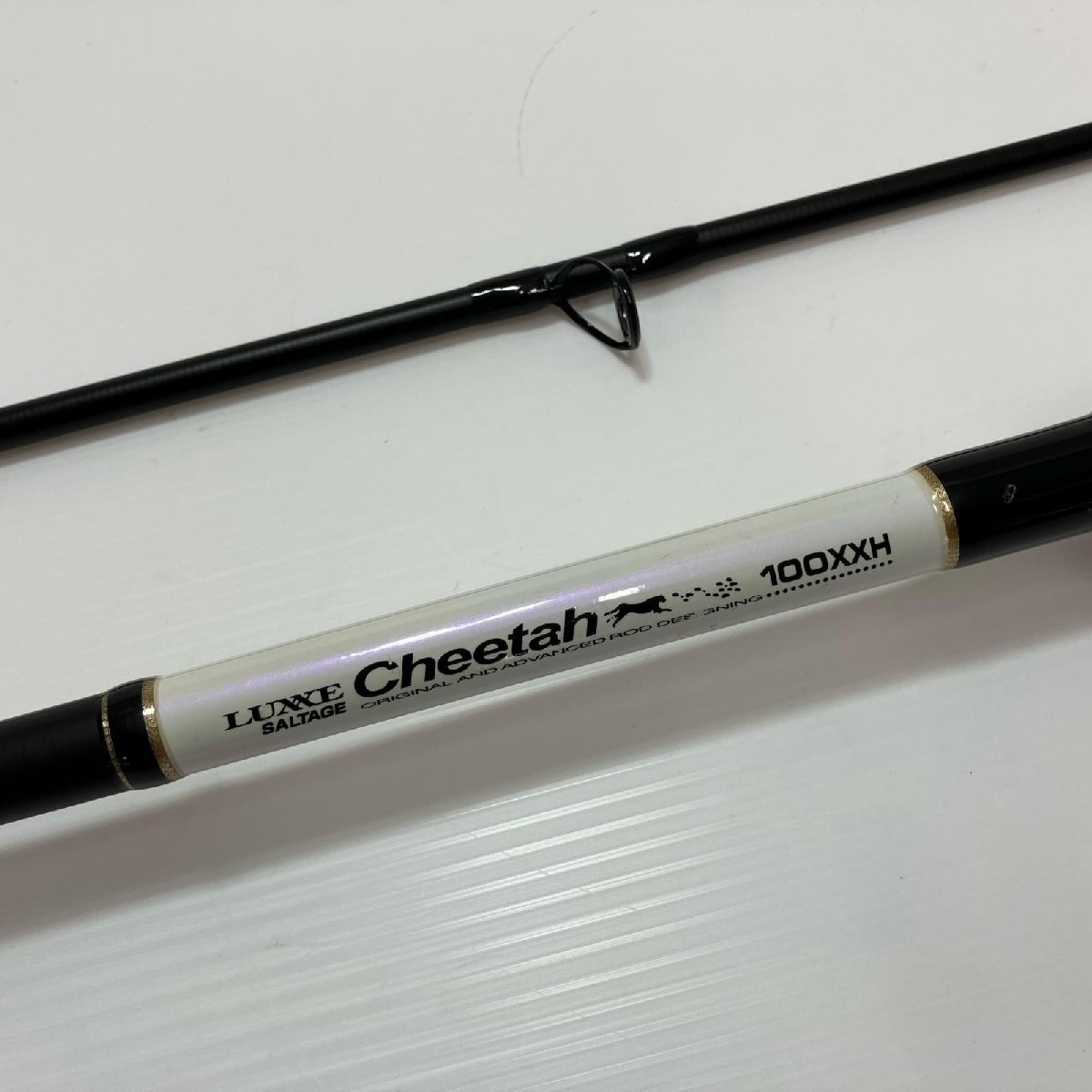 Gamakatu Lure Rod Luxe Saltage Cheetah 100Xxh 24257 With Scratches And Dirt