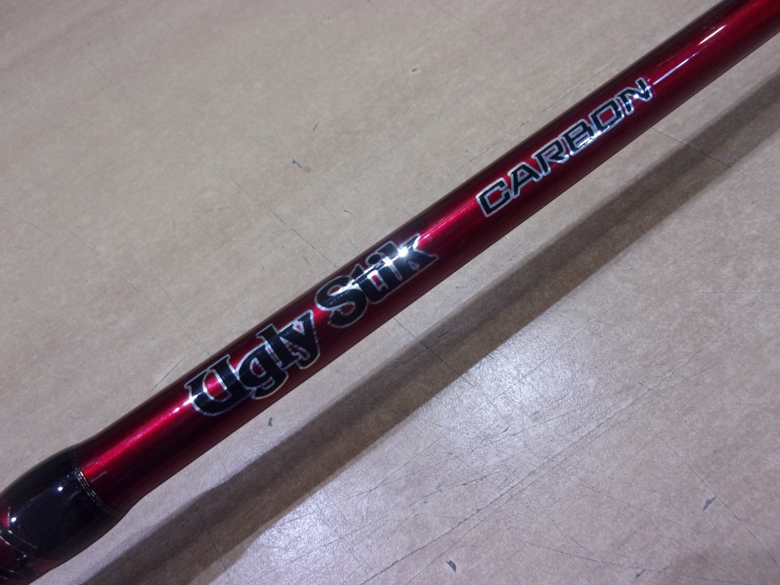 SHAKESPEARE UGLY STIK CARBON 7 foot 6 inch Heavy casting rod