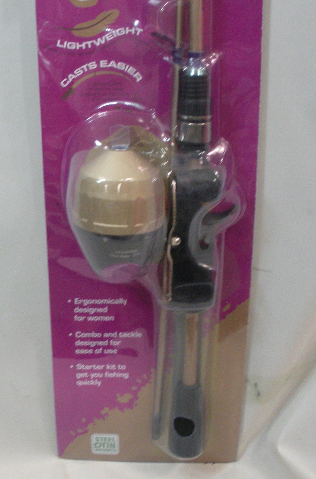 Eagle Claw TC55C1 Trait Zaldain 5FTLadies Spin Cast Combo with Tackle Box