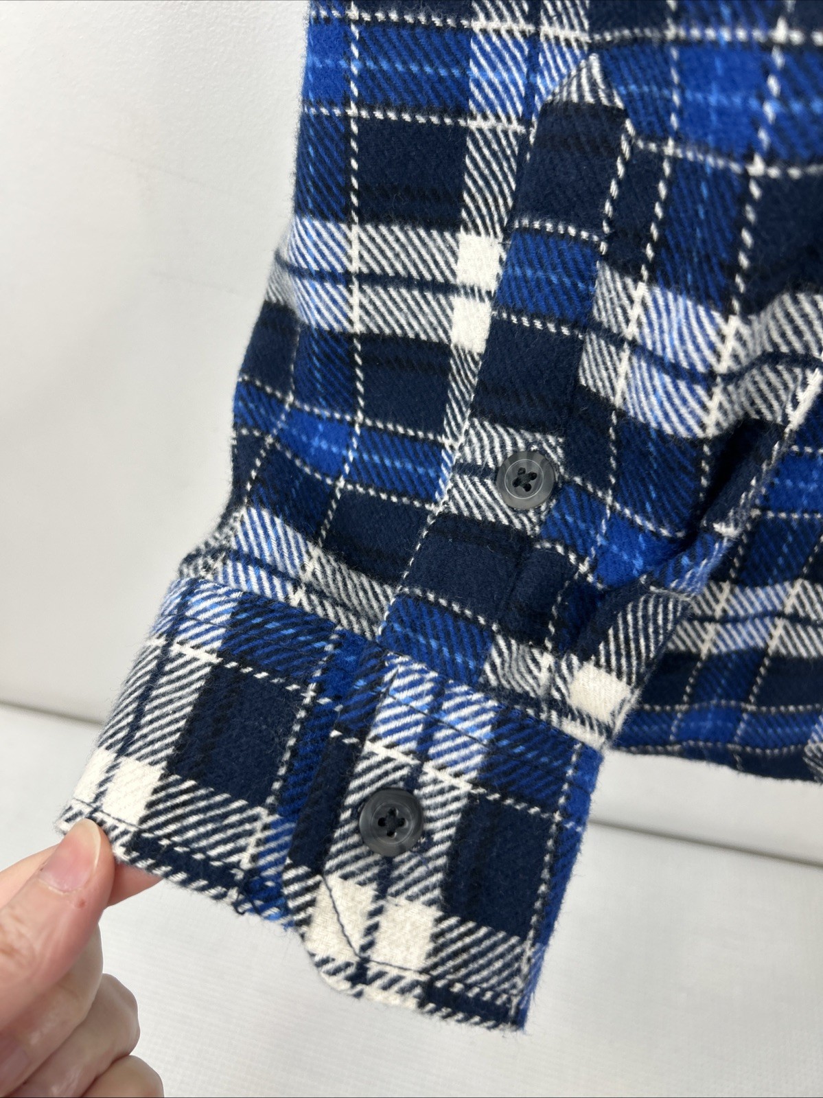 Orvis Mens XXL Blue White Plaid Flannel Pockets Heavyweight Outdoor Shirt Jacket