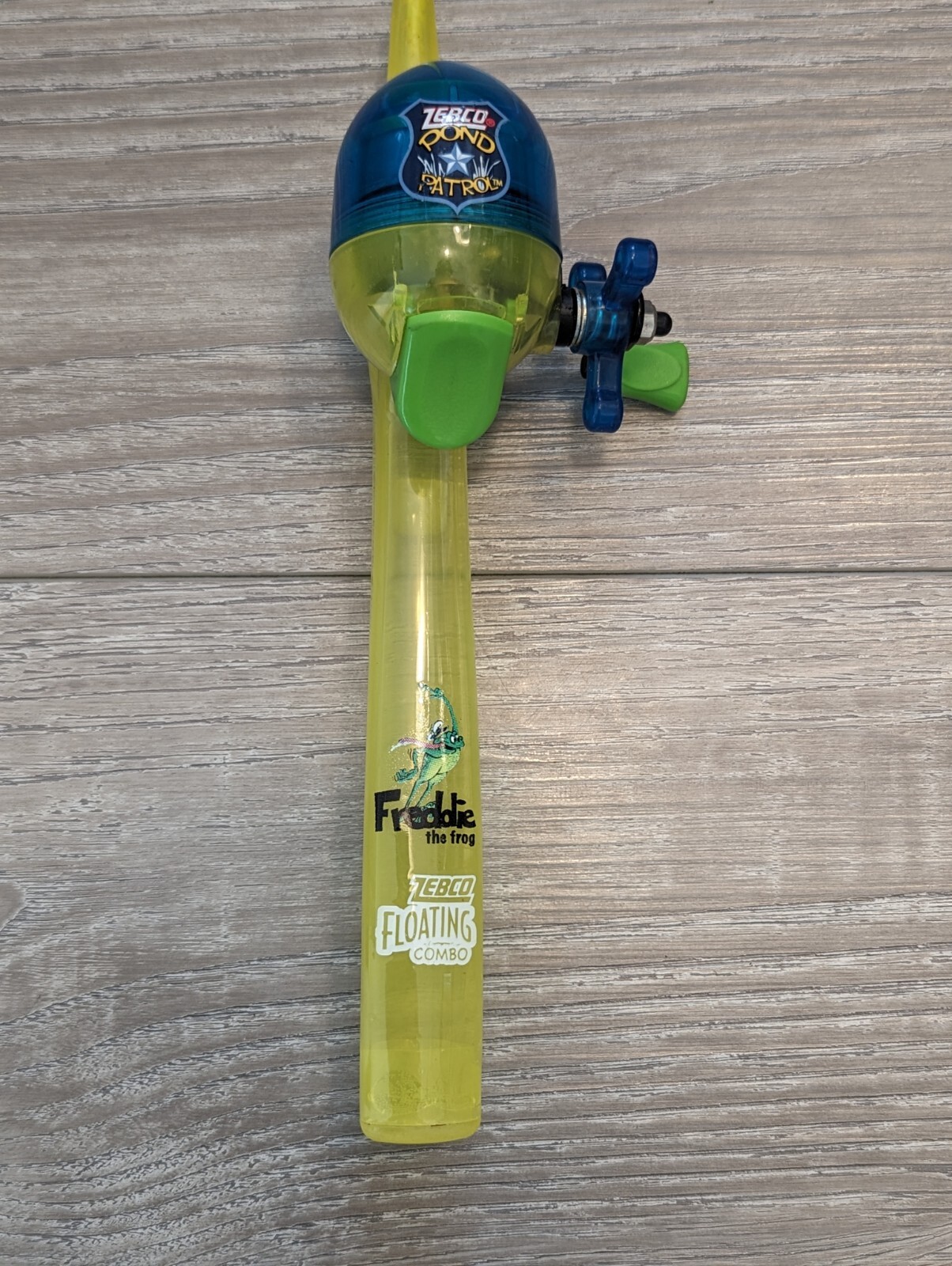 Zebco Floating Combo Pond Patrol Kids Spincast Reel Fishing Rod