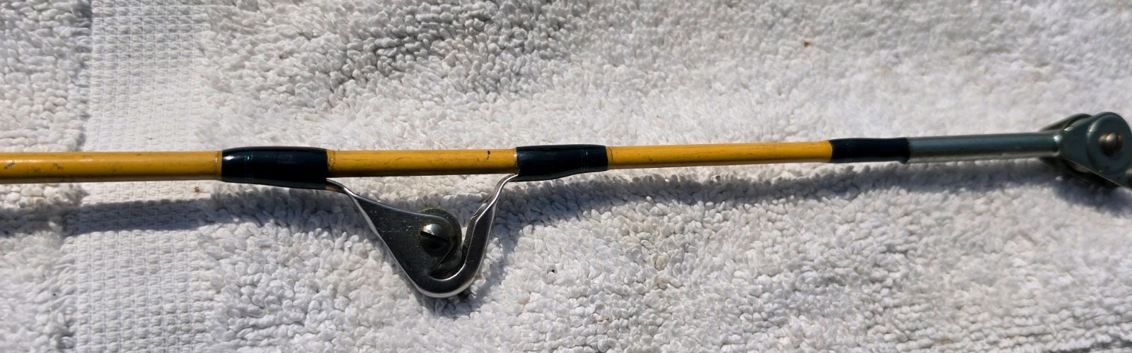 Eagle Claw Starfire SF404 8’6 2 Pc Trolling Rod AFTCO Roller Guides Fishing Rod