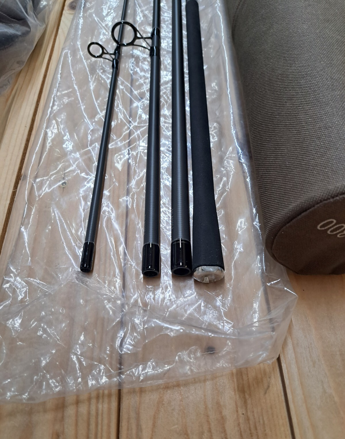 2 × Shimano TX Lite A Carp 9ft 3lb Carp Rods 4pc NEW inc pipe carp