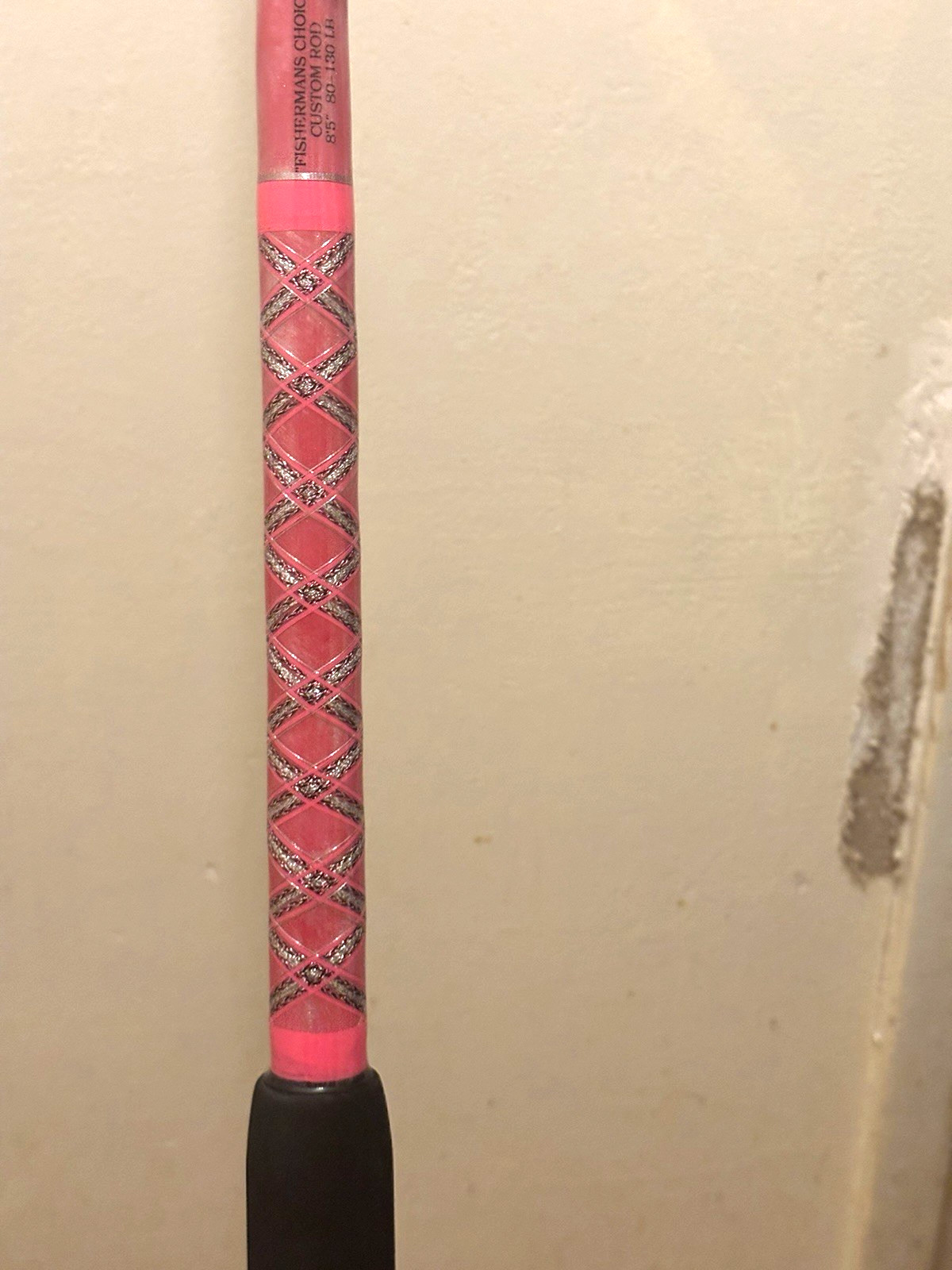 CUSTOM CONVENT SHARK ROD 8’5″ PINK PEARL MARBLE AFTCO 50-100 LB SILVER UB-4