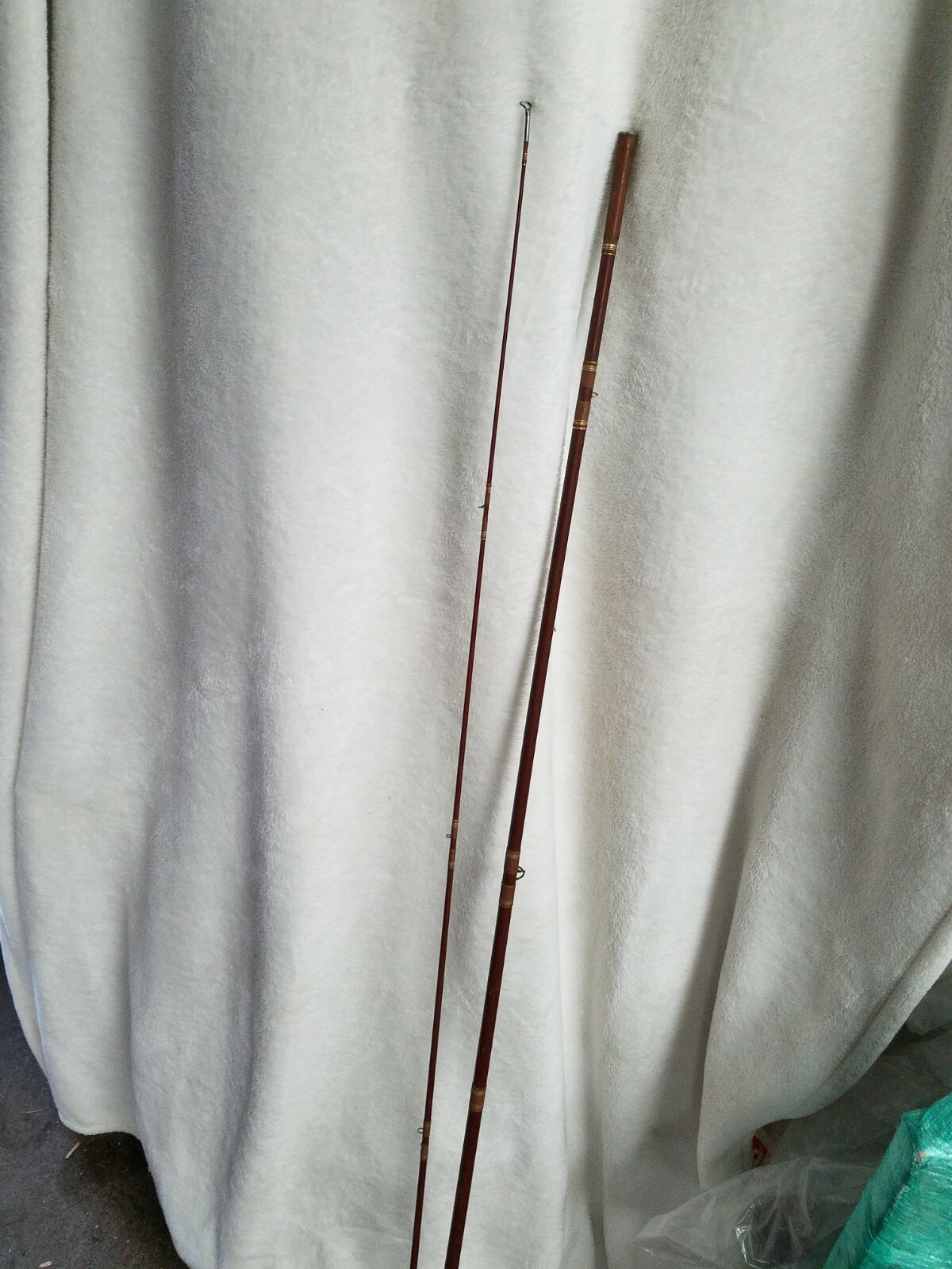 Vintage SOUTH BEND Classic I Fiberglass 9′ 0″ Fishing Rod