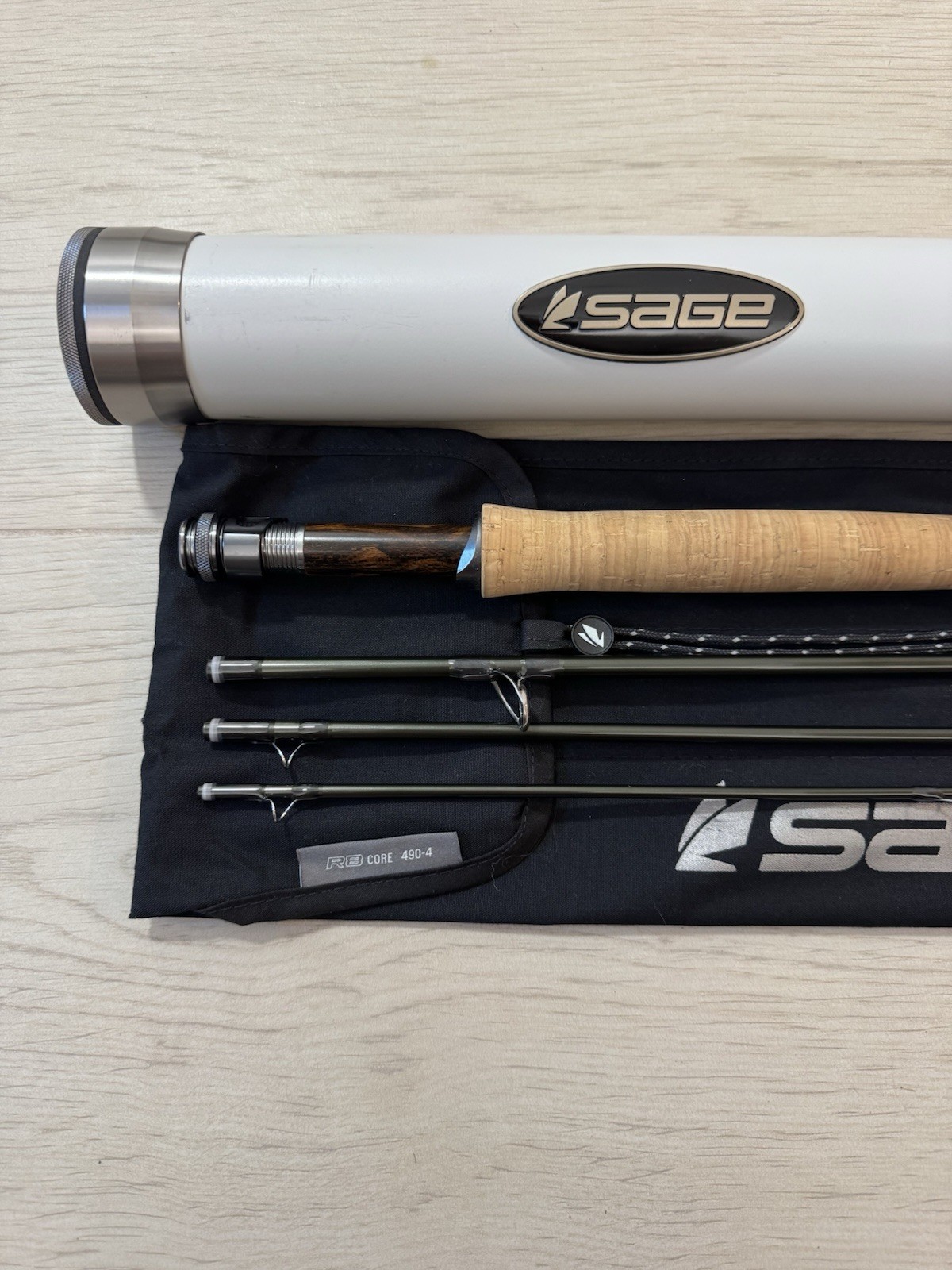 Sage R8 Core 4wt Fly Fishing Rod