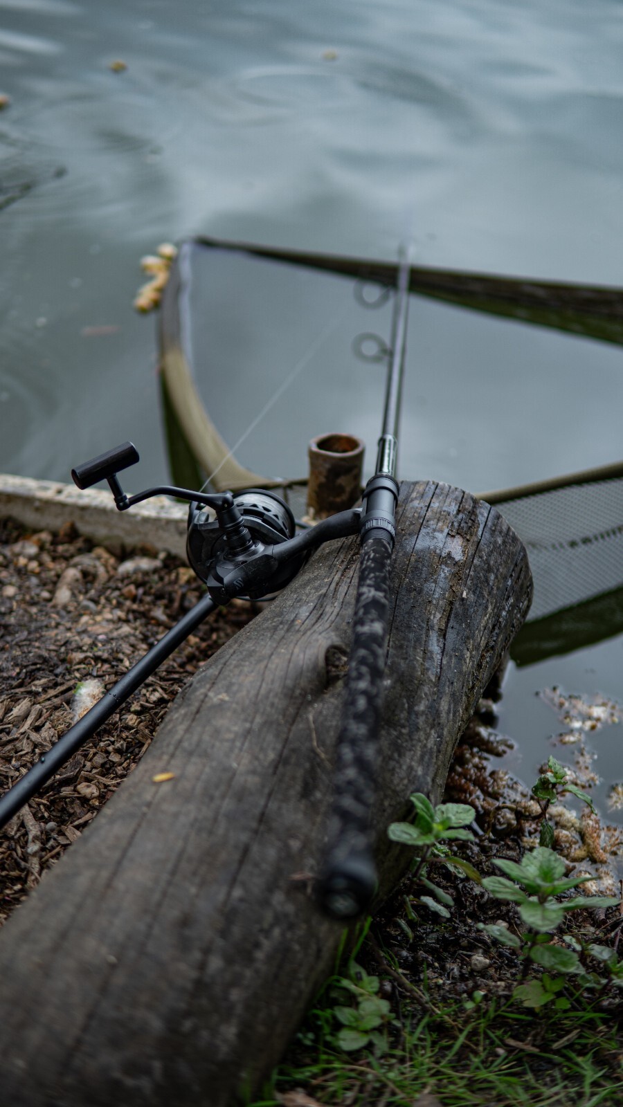 NEW 2025 Sonik Xtractor+ DARK CAMO Carp Rods – All Sizes – (AC0161 – AC0165)