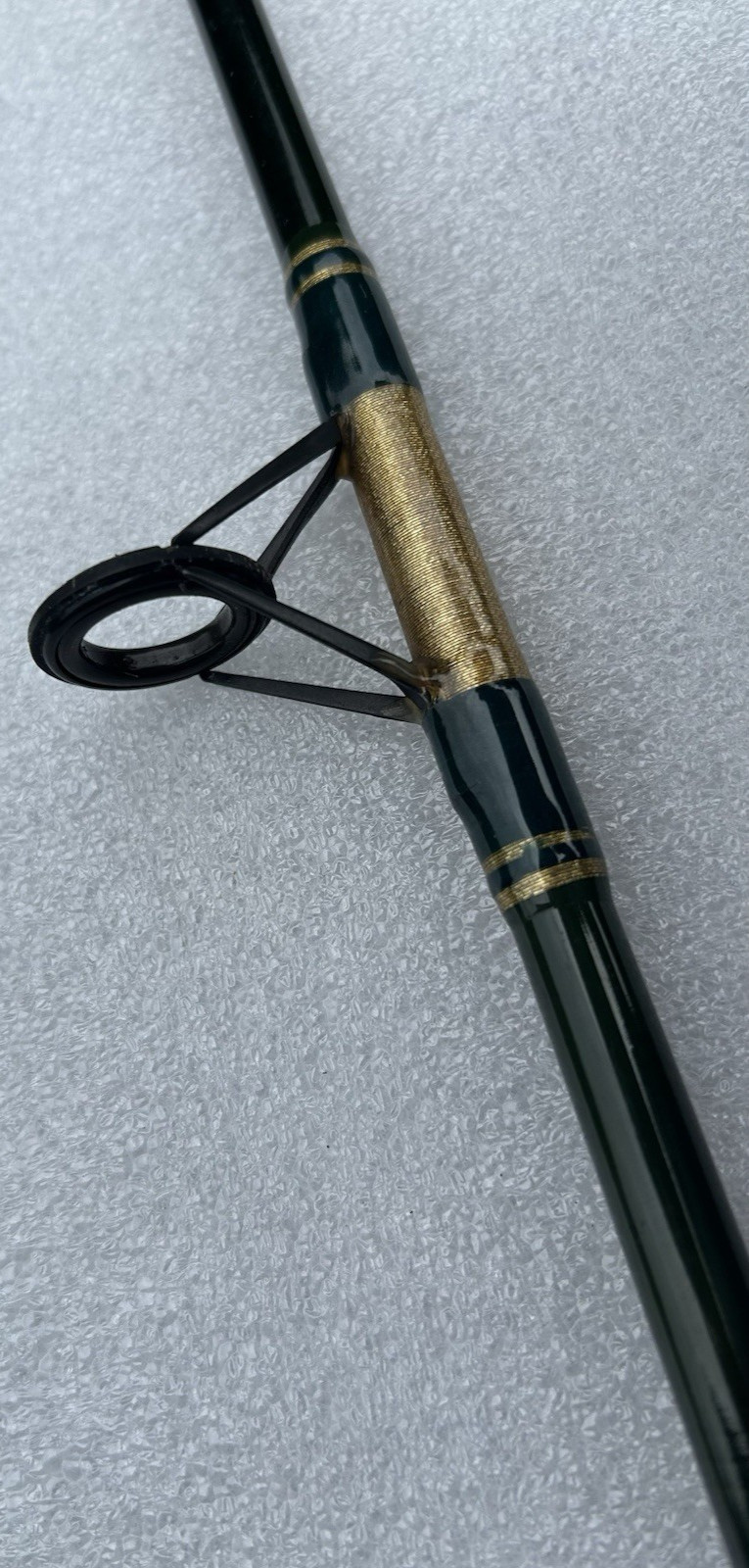#1189 Used Vintage YAD 2 Piece Model # SSGS 9′ Medium Saltwater Spin Rod