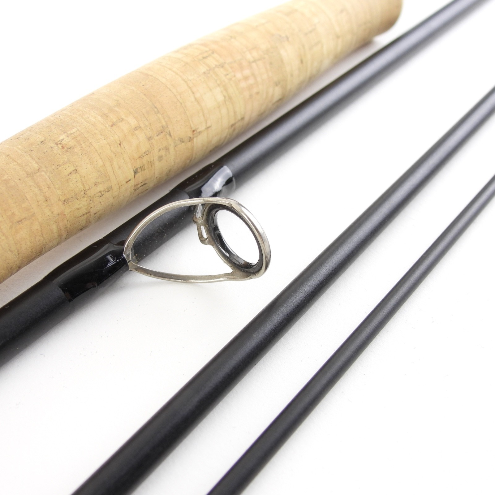 Orvis Helios 3D Fly Fishing Rod. 9’ 5wt. W/ Tube & Sock.