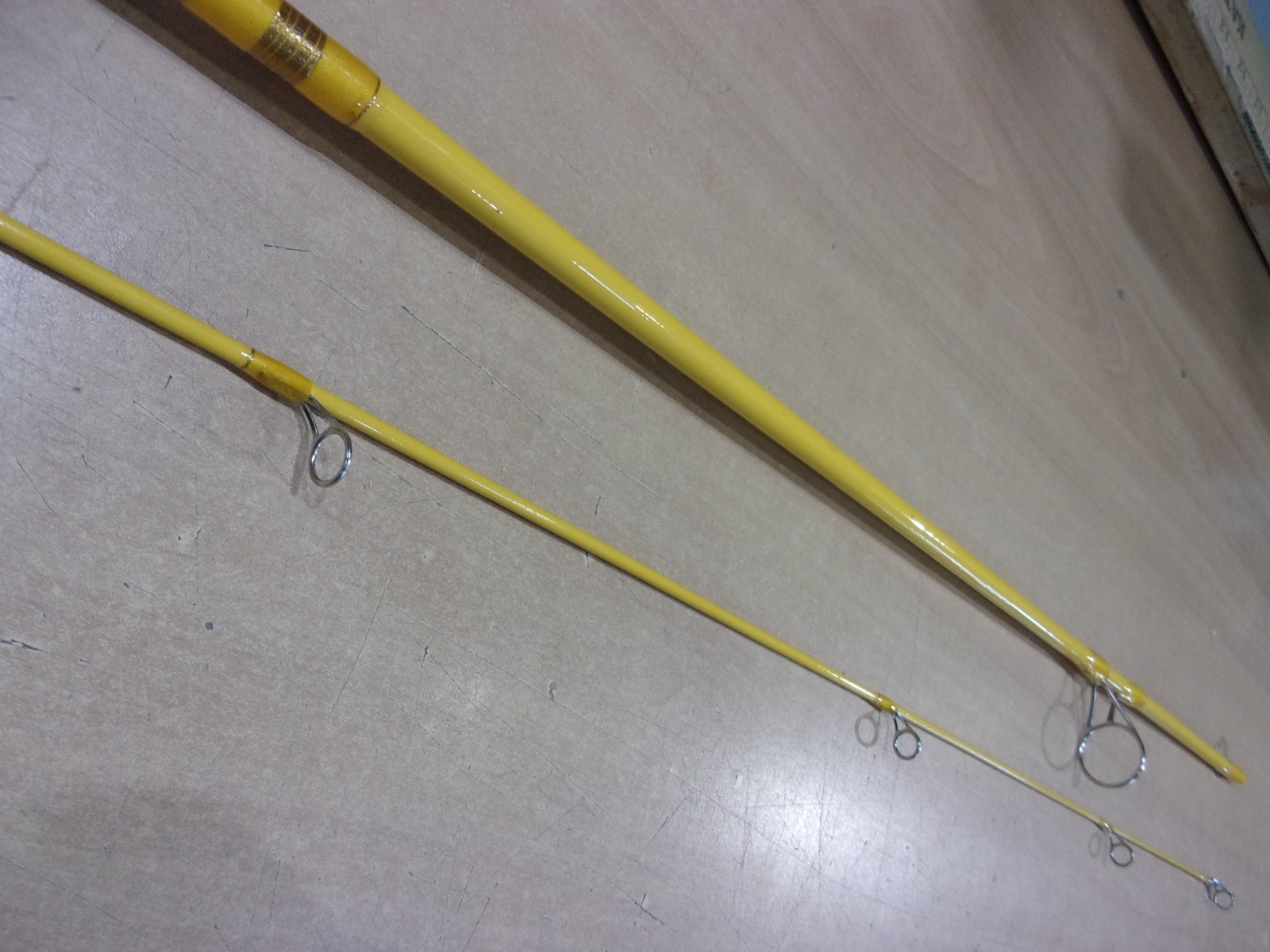 EAGLE CLAW FEATHERLIGHT SPINNING ROD 6 foot 6 inch length