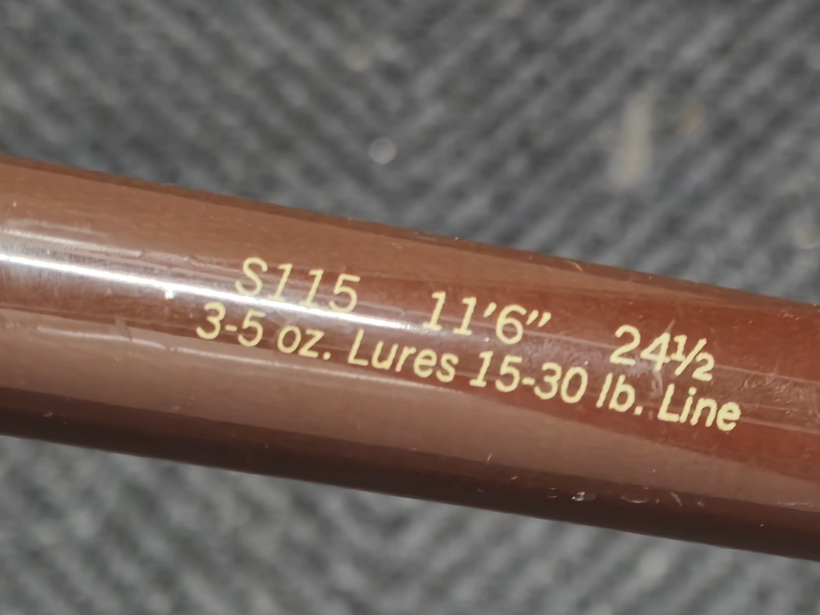 VTG VARMAC S115 11’6″ 24 1 /2 3- 5 Oz Lures 15-30 Lb Line FISHING ROD MADE USA