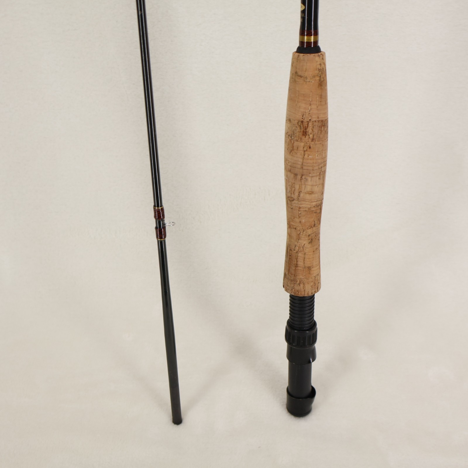 Crystal River Finalist 2 pc Fly Rod 8″ R2F-8267F 6/7 WT Cork Handle 8 Guides