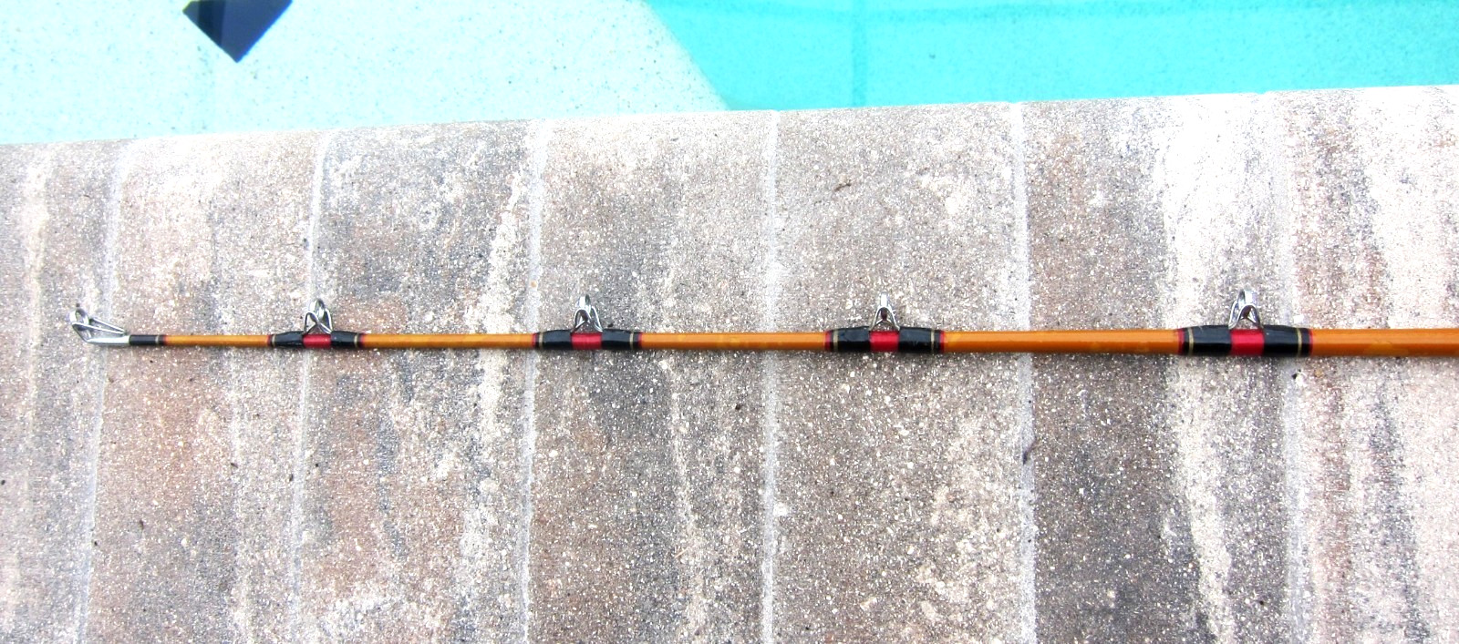 Shakespeare Ugly Stik Tiger BWC-2202 Stand-Up Rod: 7′; 30-60lb – USED COND!! a