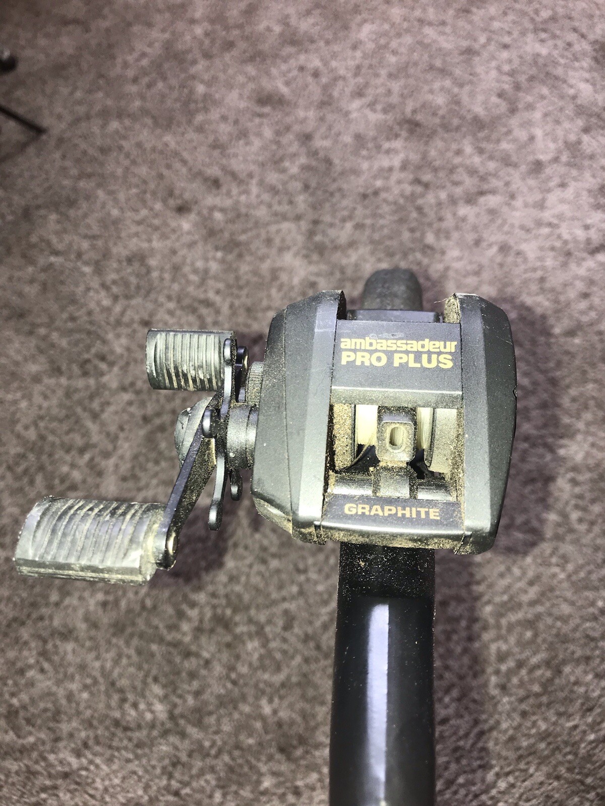 Abu Garcia Bass Combo 2 pc 5 1/2 ft BRONCO Rod Ambassadeur Pro Plus Reel