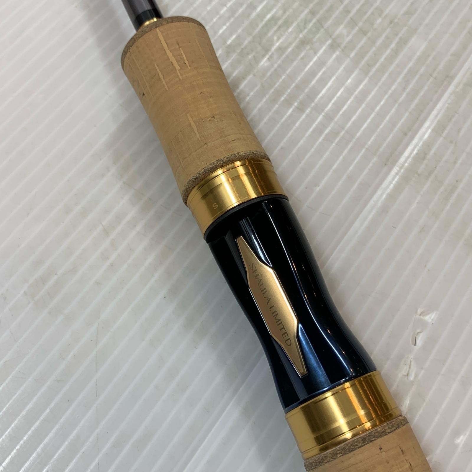 SHIMANO Lure Rod 23 World Shaula Limited 2751F-2 355928