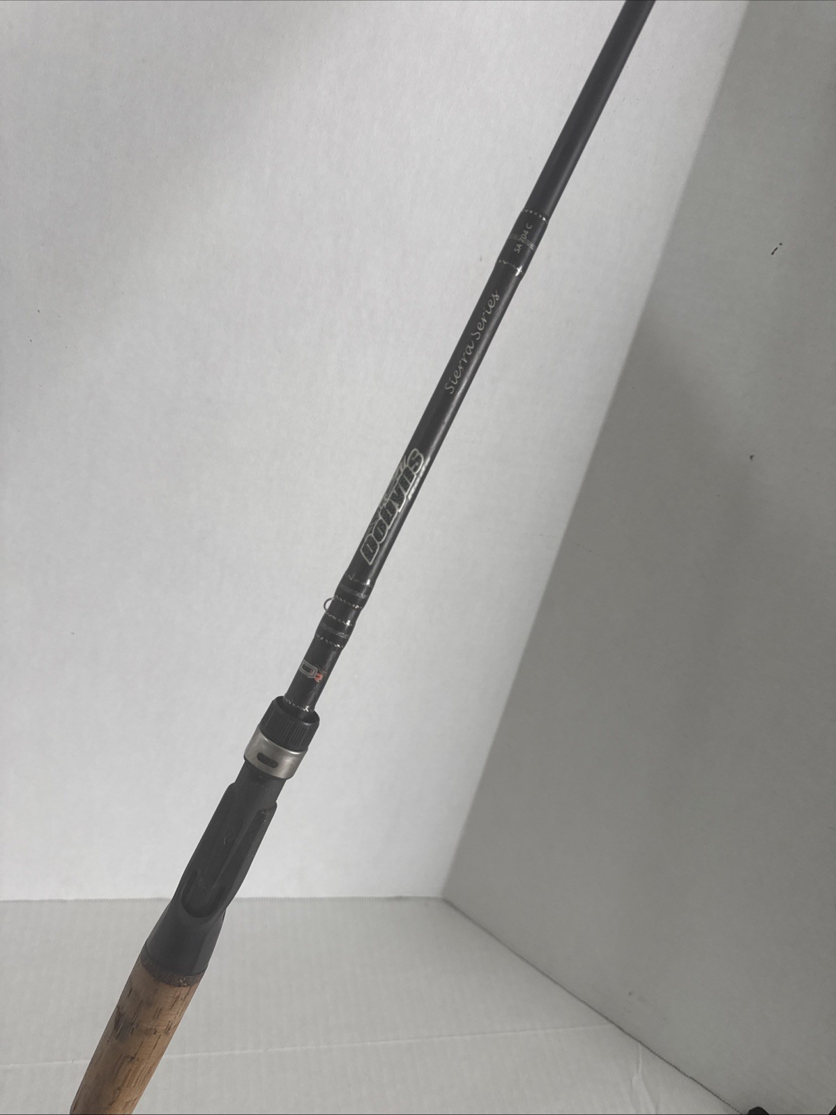 Dobyns Rods Sierra Series Sa 704c Casting Rod