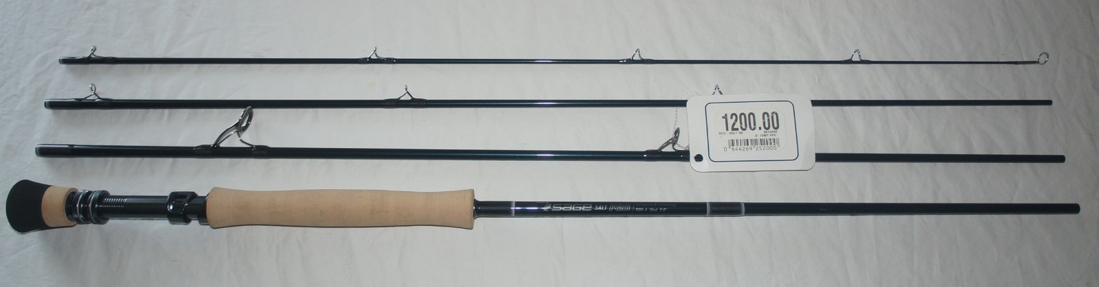 New Sage Salt Revolution 8 Technology R8 1090-4 10wt 9′ 4-Piece Fly Fishing Rod