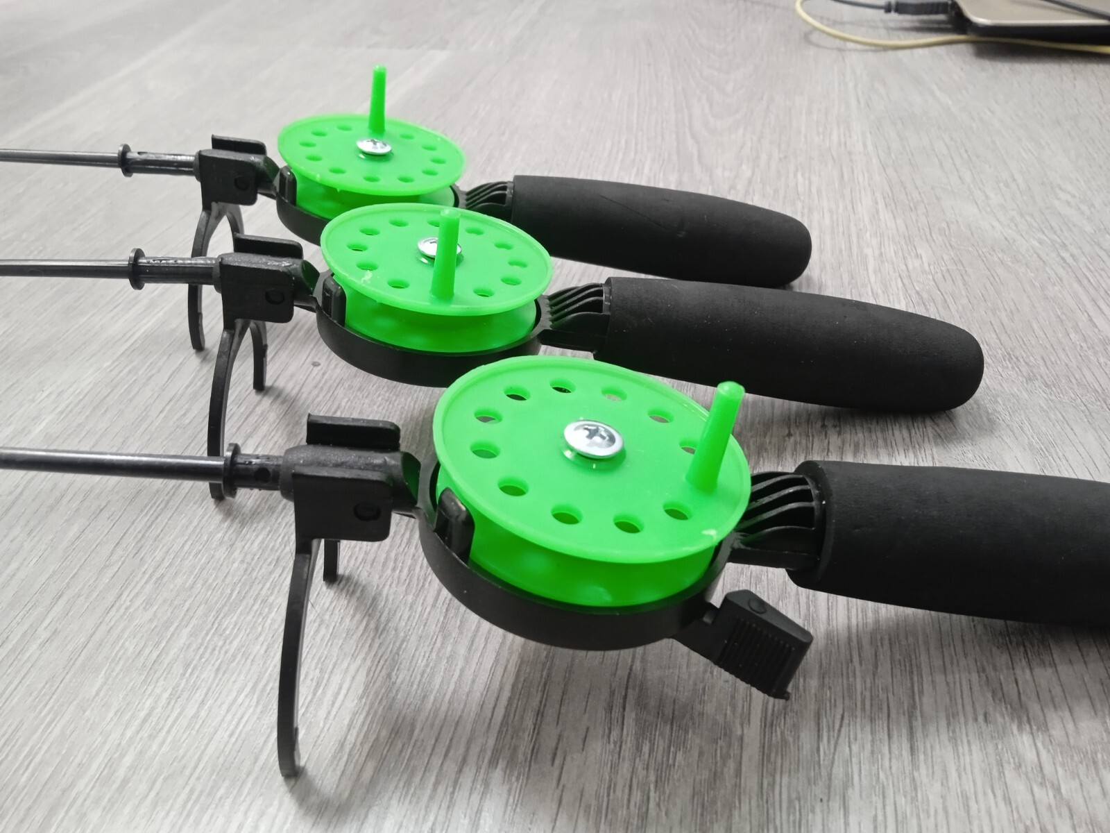 3 pcs Ice winter fishing rod ice vertical jig mormyshka perch bass trout