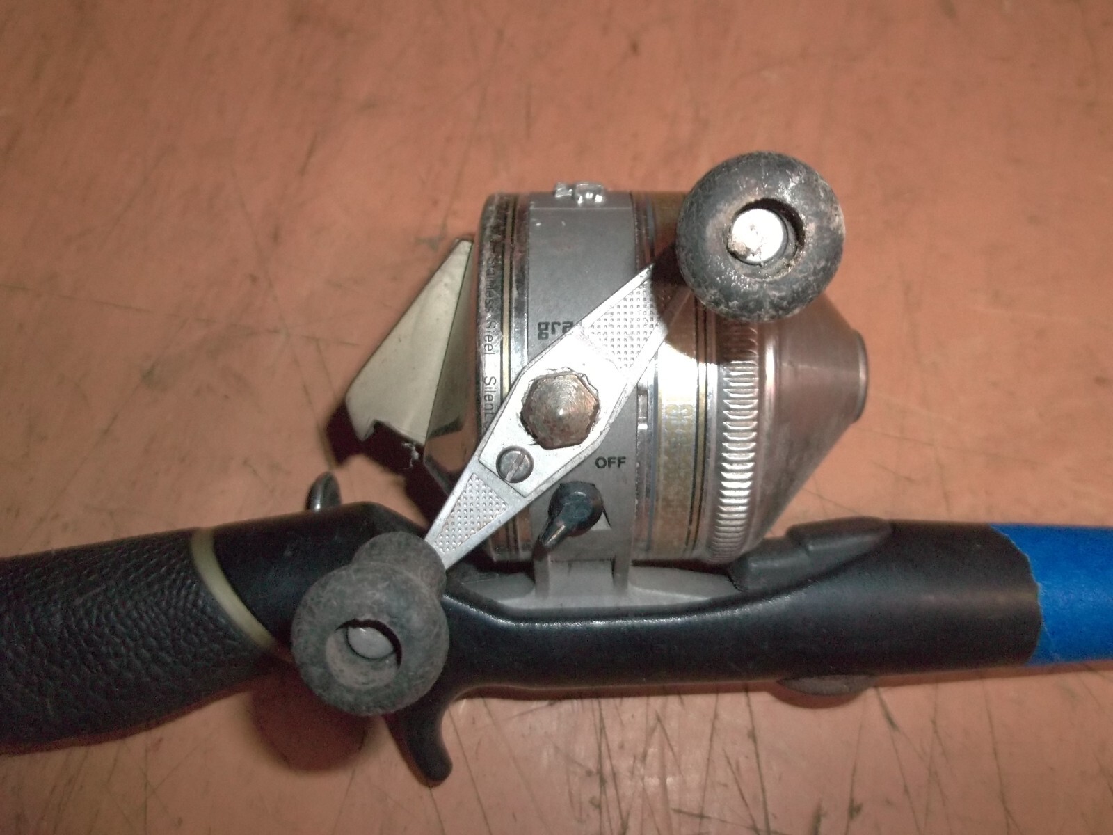 Ugly Stick SC1100 6′ W/ Reel