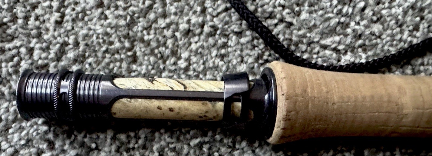 Orvis Helios 2 Fly Fishing Rod 7′ 4wt Mid Flex with Case & Certificate