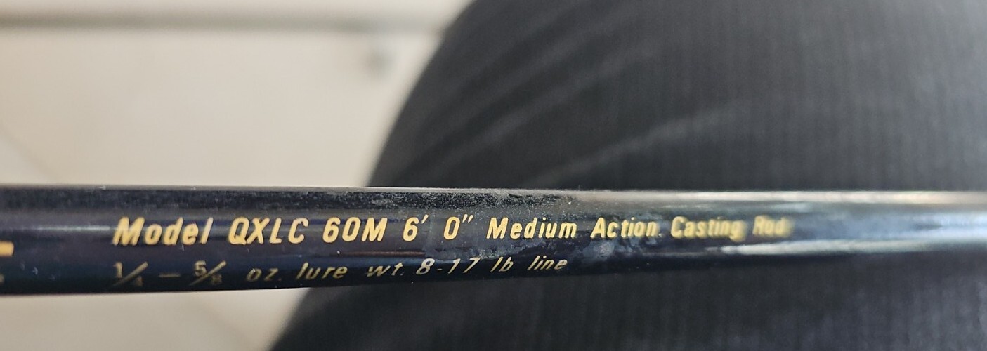 2 RODS QUANTUM XL GRAPHITE MODEL QXLC 60M 6′ MED. ACTION CASTING ROD 1 PC.