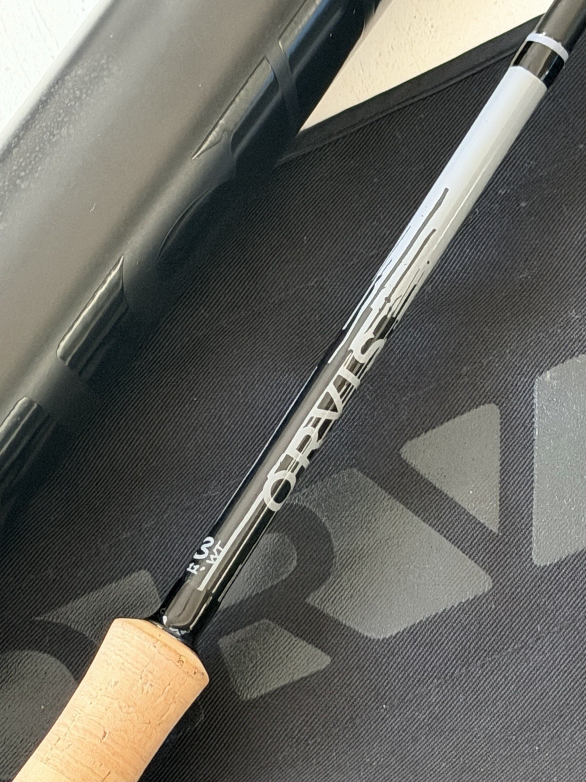 **BEAUTIFUL**🔥ORVIS HELIOS-3 BLACK OUT 3wt. 11’ft Flyrod🔥~LEGENDARY~