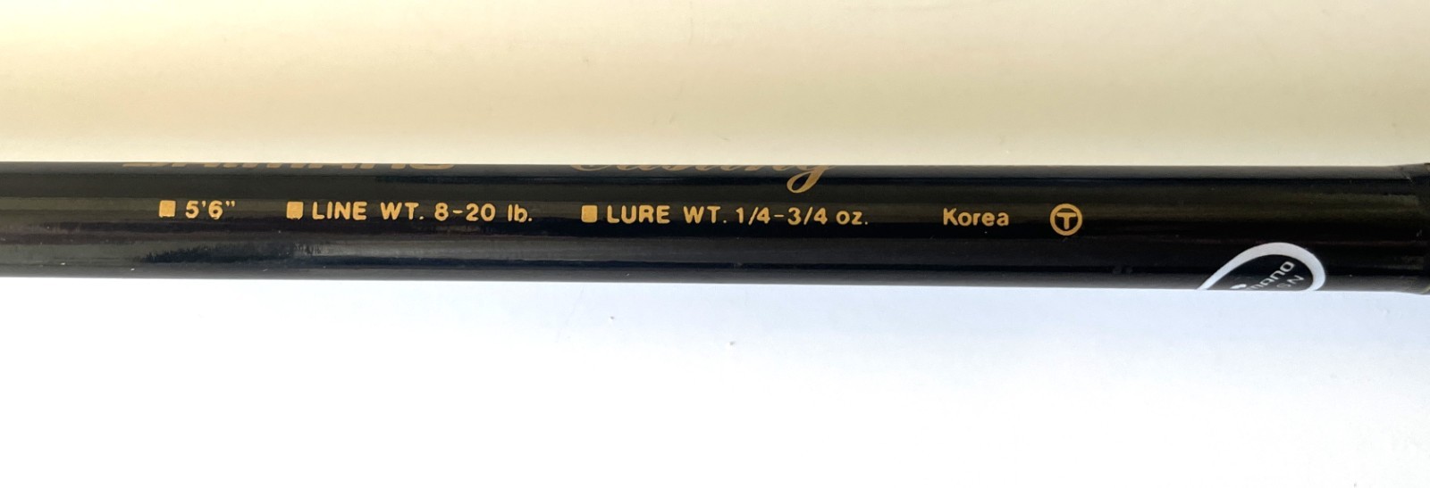 Shimano FX-1552-2 Casting Rod, 5’6″ 2 Piece 8-20 lb. line, 1/4-3/4oz, xtr clean.