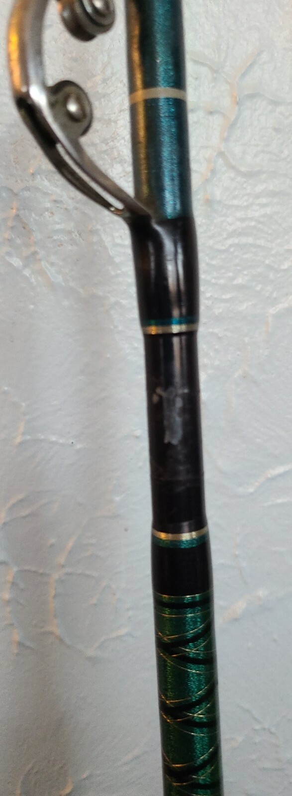 Shakespeare Tidewater – BTW56AR 5′ 6″ 40-80Lb – All Roller 1 Piece Fishing Rod