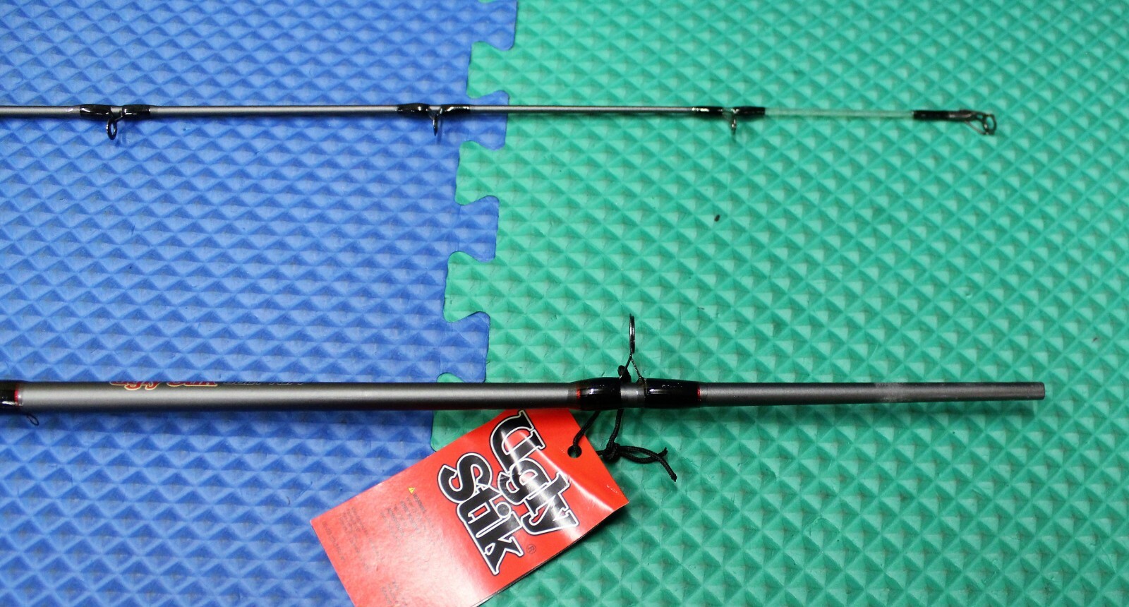 Shakespeare Ugly Stik Ugly Tuff Spincast Cbo 7’0″MH USTUFCA702MH/SC20CBO 1539107
