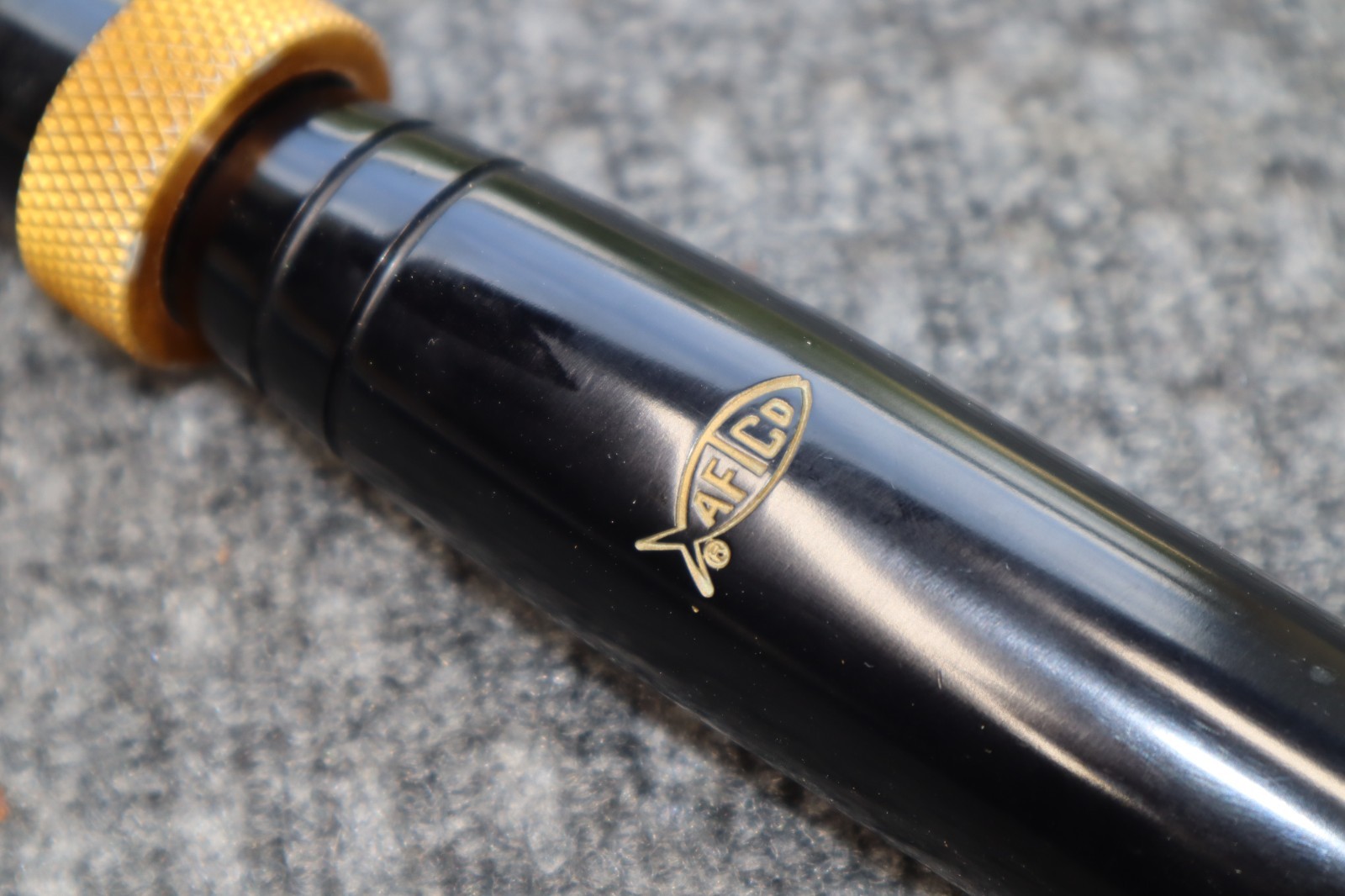 Aftco Unibutt Black Aluminum Straight 14″ Butt Seat Only Black Gold