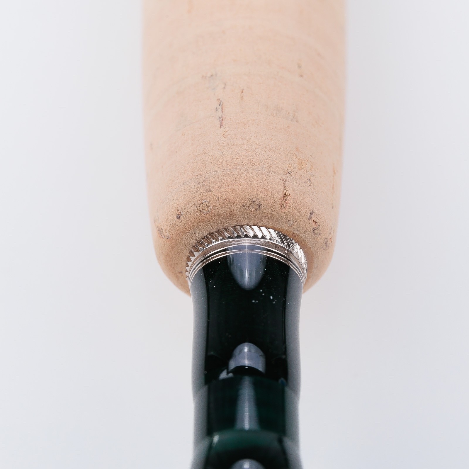 R L Winston Air 2 9-foot 6-weight 5-piece Fly Rod – Free Fly Line – FREE SHIP