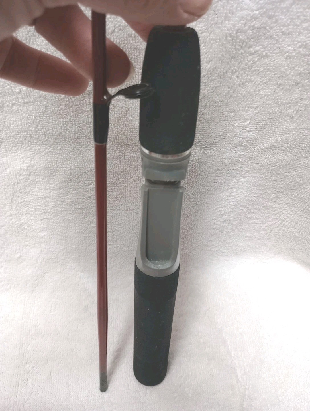 Zebco SlingShot 202 SLSPWA-GWM1 Fishing Rod 2 Piece Pre Owned