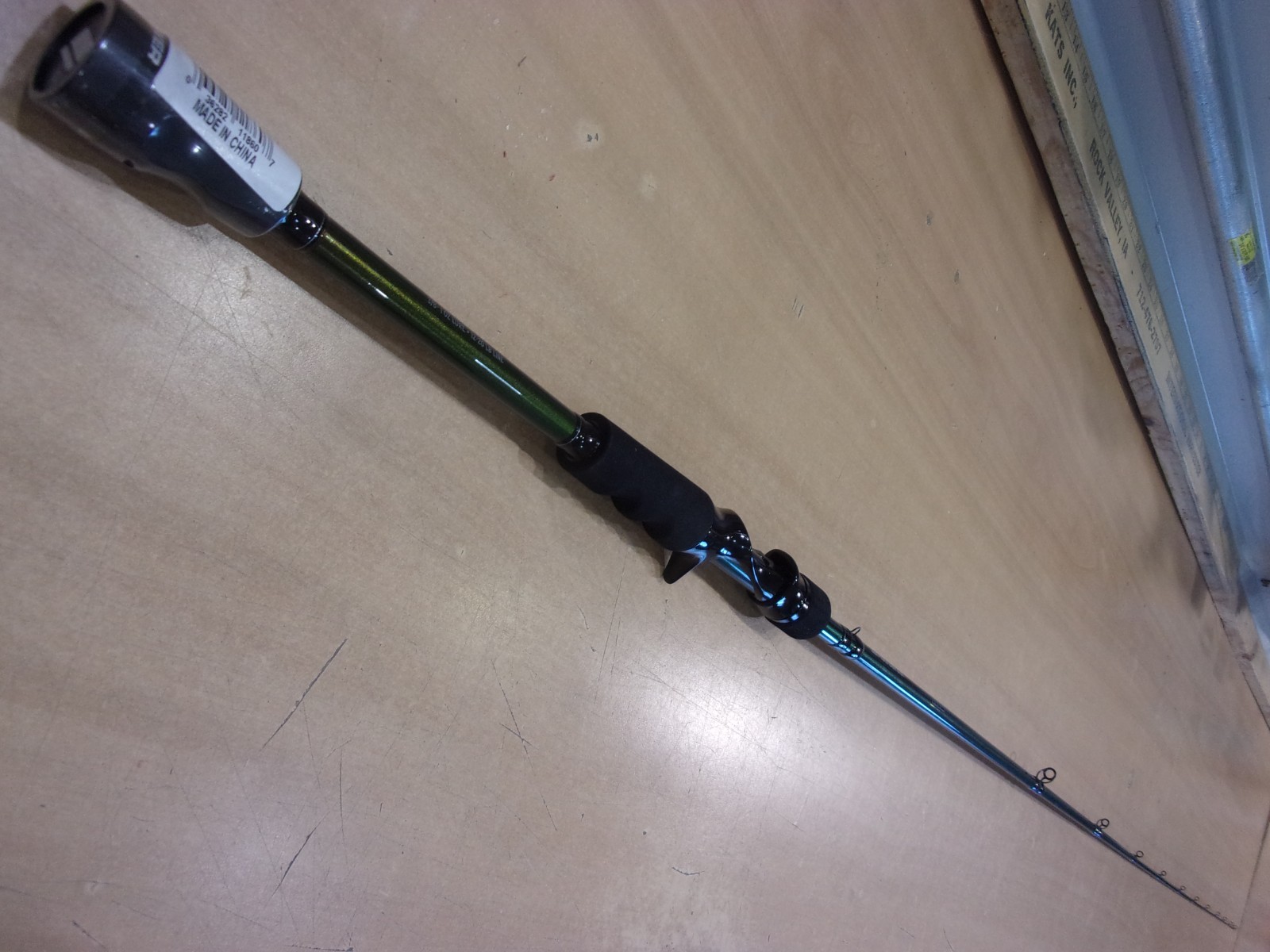 ABU GARCIA IKE SIGNATURE POWER CASTING ROD 7 foot Medium Heavy power