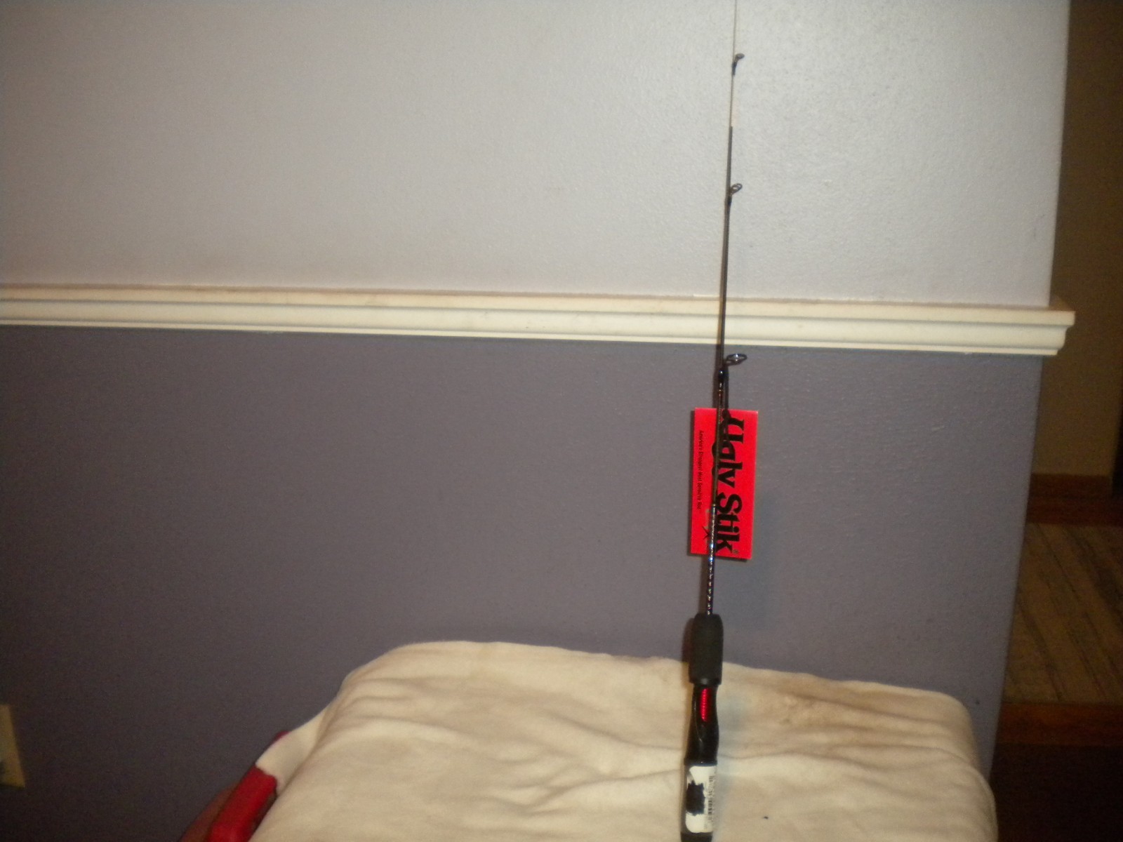 Ugly Stix GX2 Ice Fishing Jig Pole