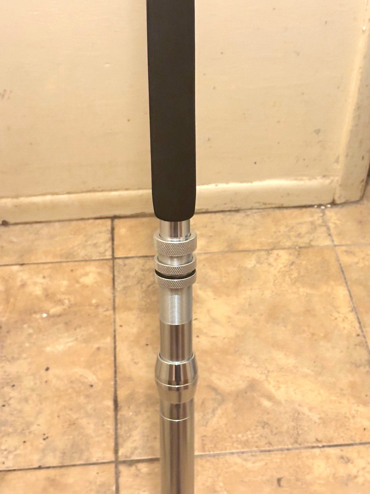 CUSTOM CONVENT SHARK ROD 8’5″ PINK PEARL MARBLE AFTCO 50-100 LB SILVER UB-4