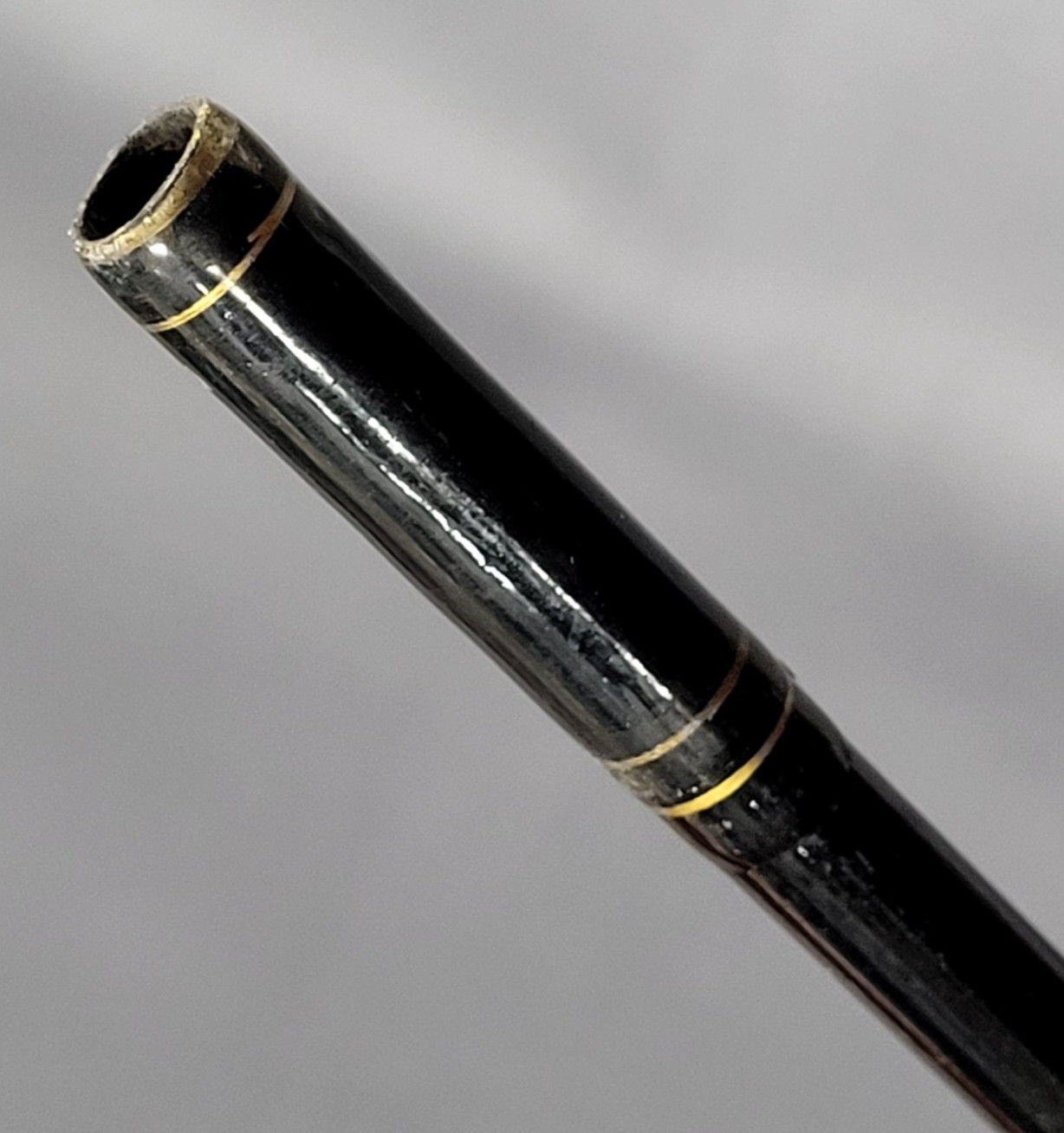 South Bend Black Beauty 6’6″ Walleye Medium Action #3345 Spinning Rod, VG Cond