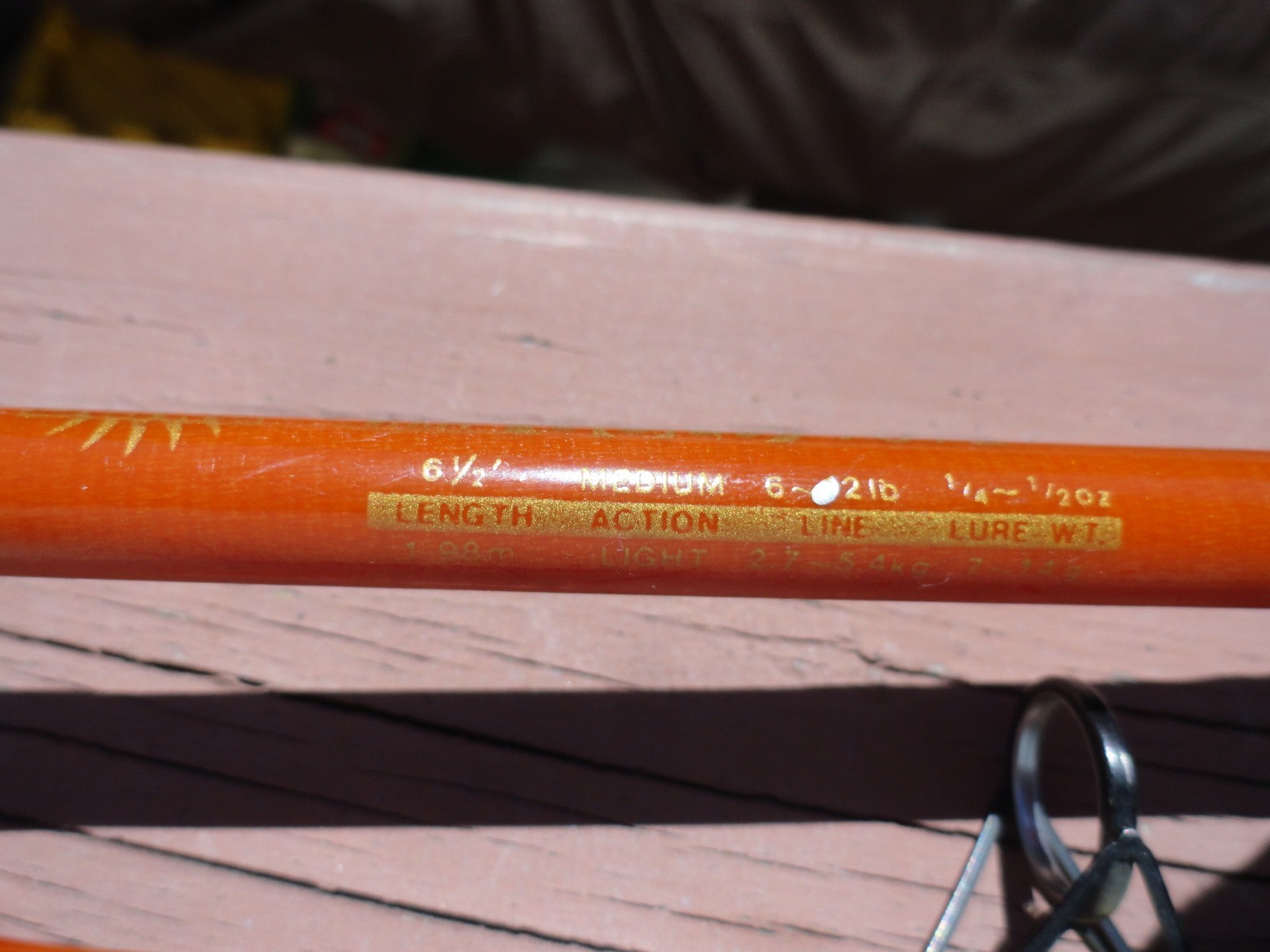Daiwa VIP Gold 7012 Spinning Rod E-Glass 6′ 6″ Medium Action 2-Pc Spin Cast Rod