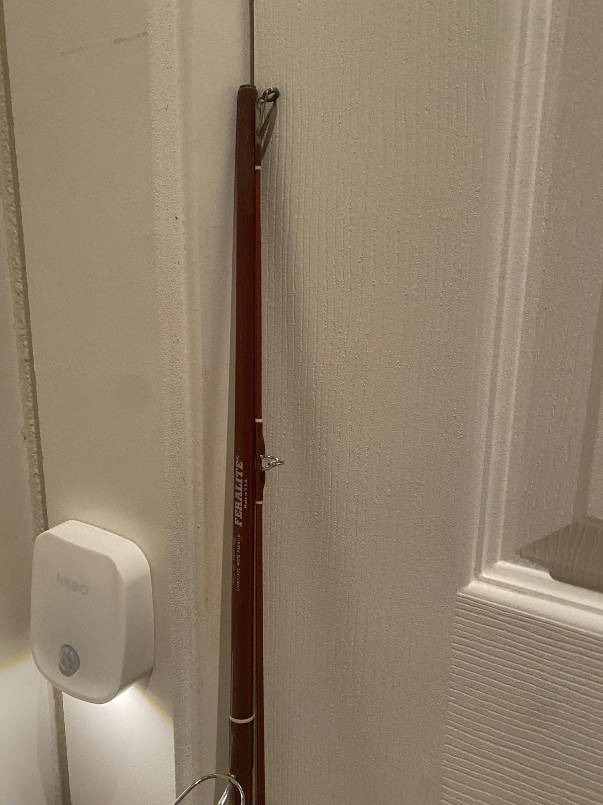 VINTAGE FENWICK FERALITE FS79 7’9″ TWO PC SPINNNG ROD W/ FENWICK ROD SOCK & TUBE