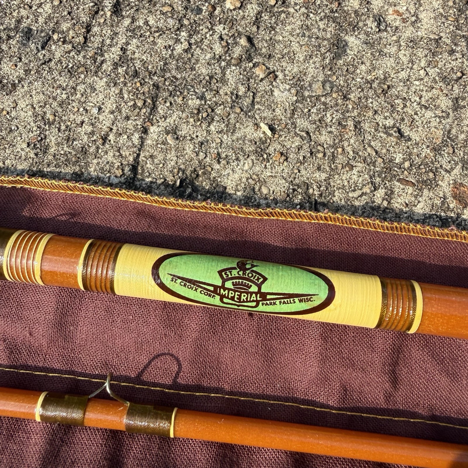 Vtg St. Croix 7090 XLM Fiberglass Fly Rod 9 Foot 2PC, 5oz, 9-10 Line Never Used