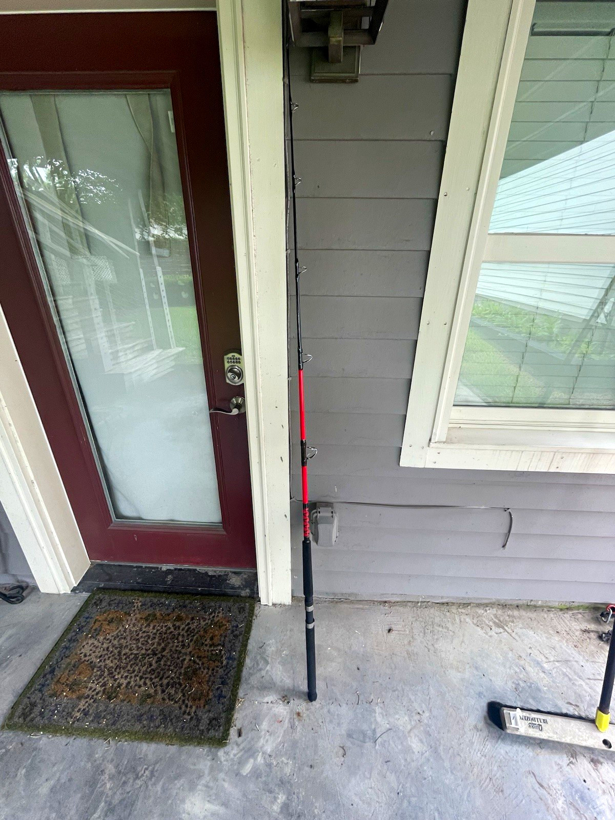 PENN Mariner III Trolling Rod 6ft Med Heavy Mod Fast 30-50lb Black/Red